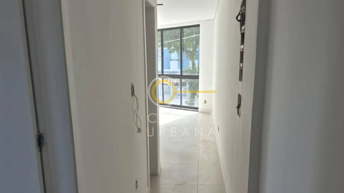 Casa com 3 quartos à venda, 225m2 em Embaré, Santos - SP - imagem 7 Foto 7 de Casa com 3 quartos à venda, 225m2 em Embaré, Santos - SP