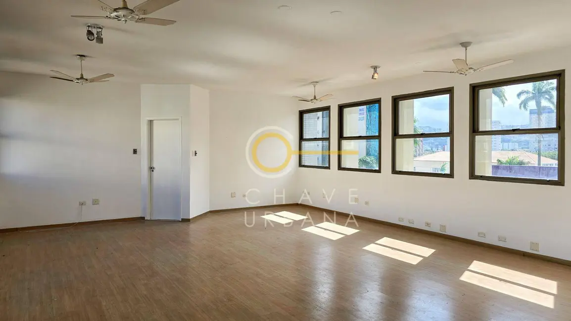 Foto 1 de Sala Comercial à venda, 130m2 em Encruzilhada, Santos - SP
