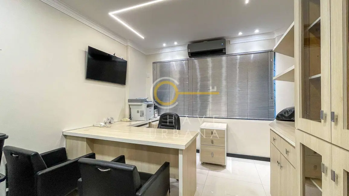 Sala Comercial à venda e para alugar, 70m2 em Centro, Santos - SP - imagem 4 Foto 4 de Sala Comercial à venda e para alugar, 70m2 em Centro, Santos - SP