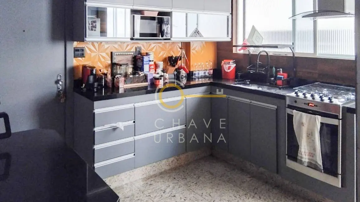 Foto 9 de Apartamento com 3 quartos à venda, 146m2 em Gonzaga, Santos - SP