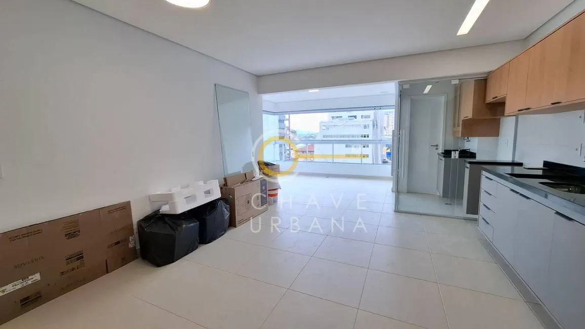 Apartamento com 2 quartos para alugar, 123m2 em Campo Grande, Santos - SP - imagem 9 Foto 9 de Apartamento com 2 quartos para alugar, 123m2 em Campo Grande, Santos - SP