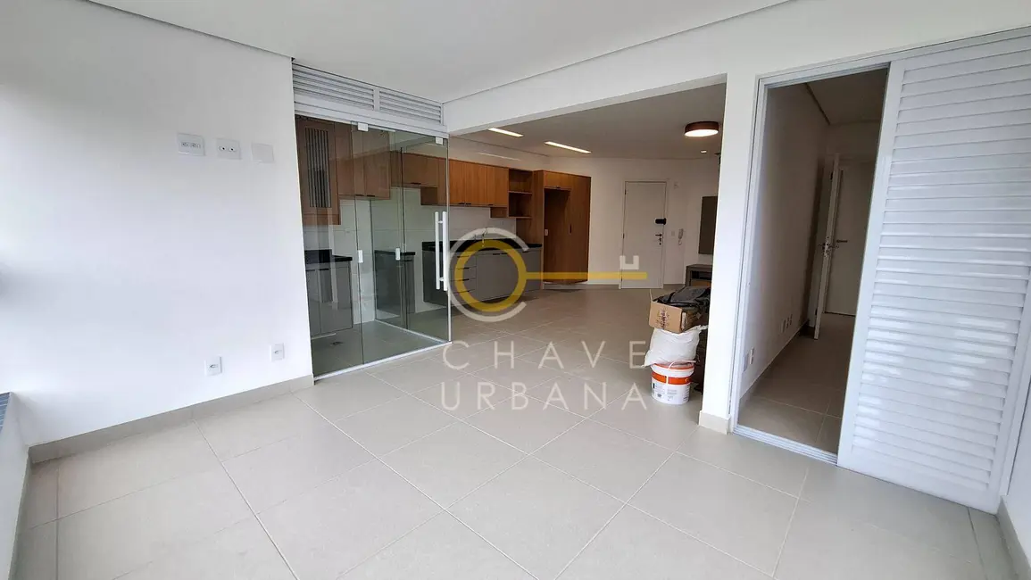 Apartamento com 2 quartos para alugar, 123m2 em Campo Grande, Santos - SP - imagem 5 Foto 5 de Apartamento com 2 quartos para alugar, 123m2 em Campo Grande, Santos - SP