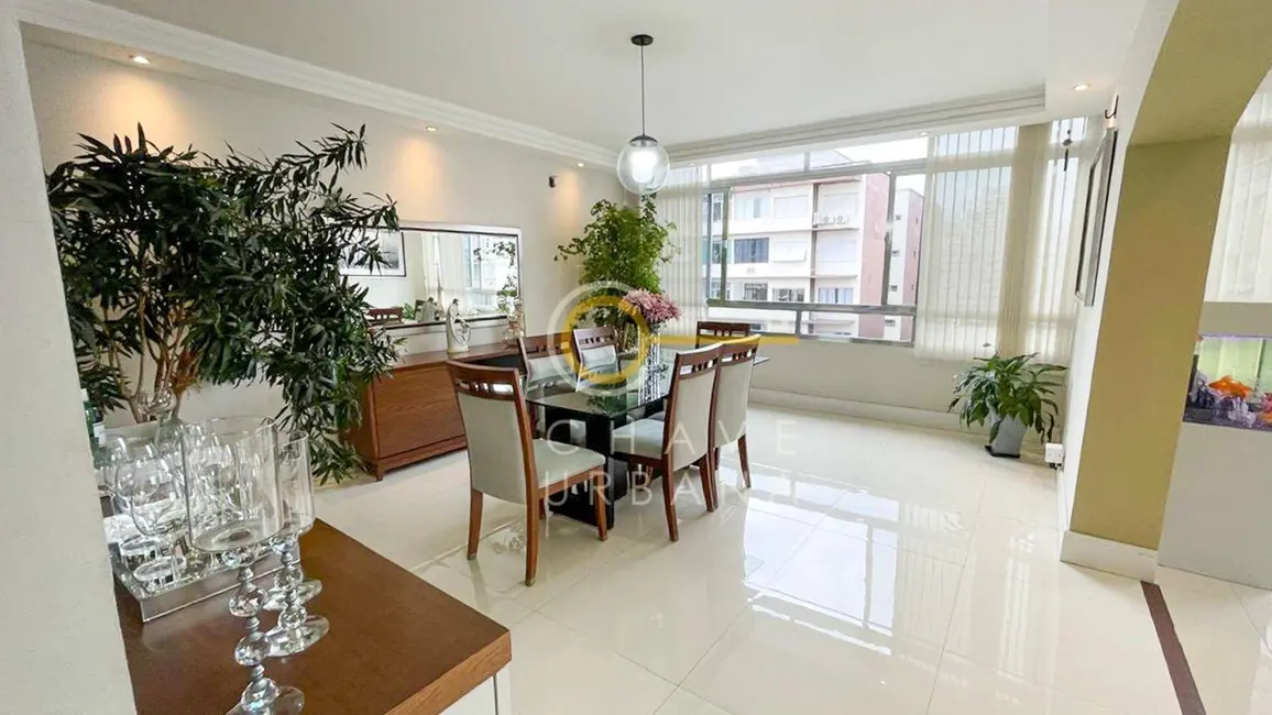 Foto 9 de Apartamento com 4 quartos à venda, 233m2 em Boqueirão, Santos - SP