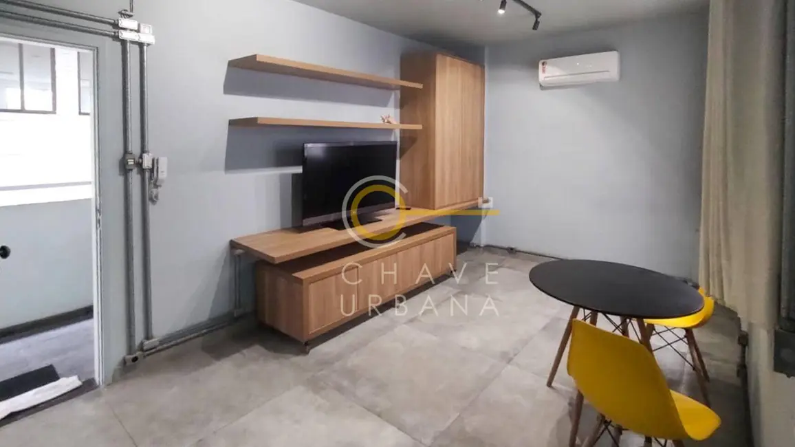 Foto 1 de Kitnet com 1 quarto à venda, 30m2 em Boqueirão, Santos - SP