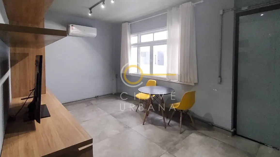 Foto 3 de Kitnet com 1 quarto à venda, 30m2 em Boqueirão, Santos - SP
