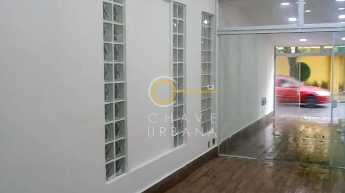 Foto 8 de Sobrado com 3 quartos à venda, 240m2 em Gonzaga, Santos - SP