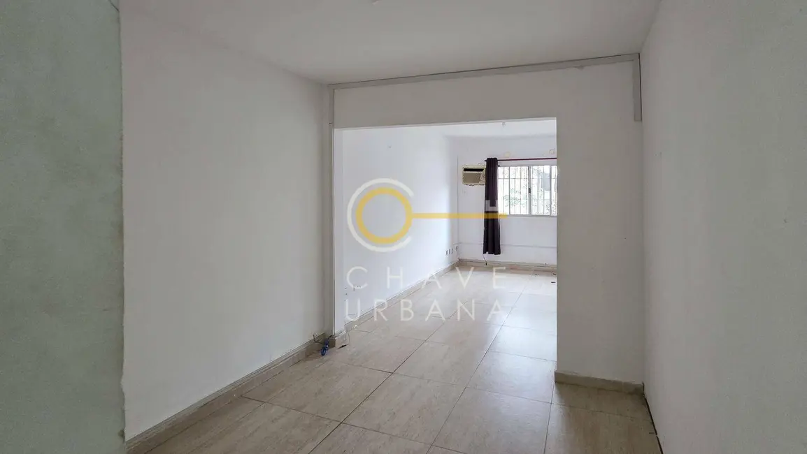 Armazém / Galpão para alugar, 560m2 em Macuco, Santos - SP - imagem 8 Foto 8 de Armazém / Galpão para alugar, 560m2 em Macuco, Santos - SP