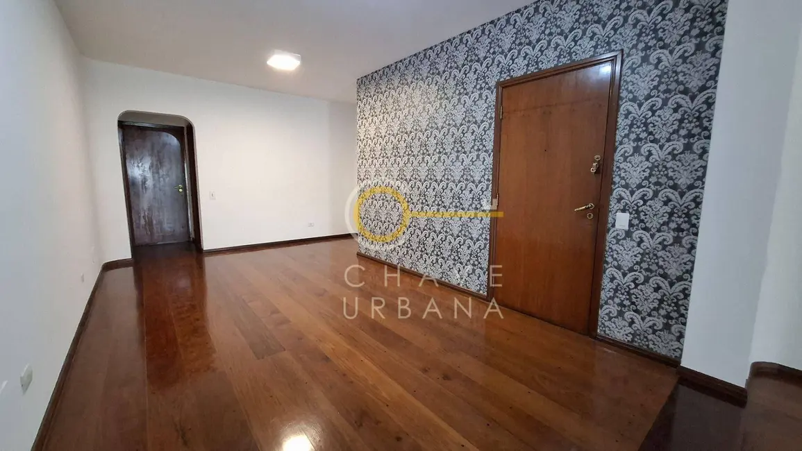 Apartamento com 3 quartos para alugar, 265m2 em Gonzaga, Santos - SP - imagem 9 Foto 9 de Apartamento com 3 quartos para alugar, 265m2 em Gonzaga, Santos - SP