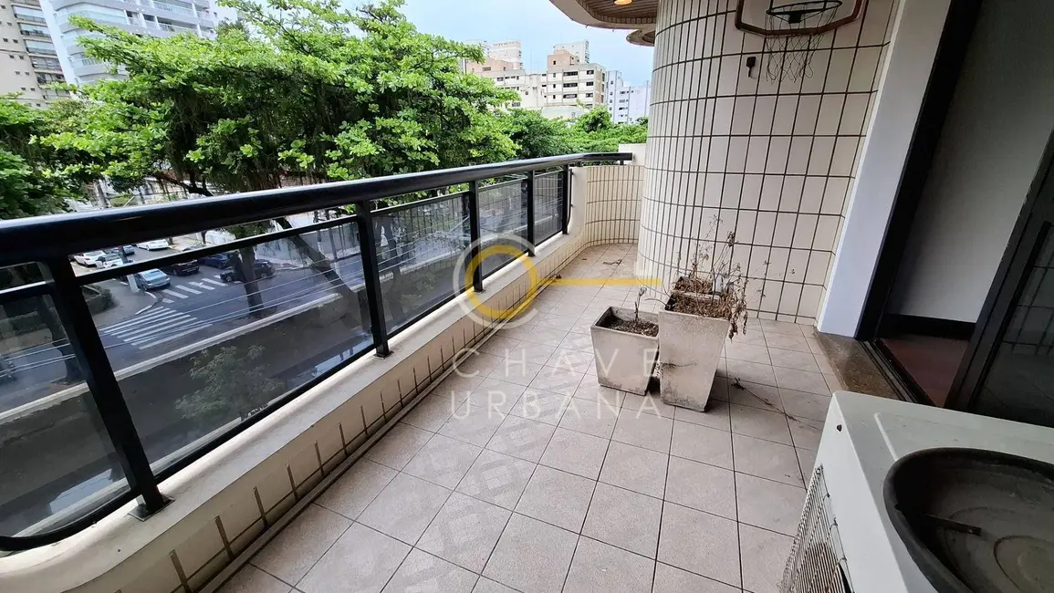 Apartamento com 3 quartos para alugar, 265m2 em Gonzaga, Santos - SP - imagem 1 Foto 1 de Apartamento com 3 quartos para alugar, 265m2 em Gonzaga, Santos - SP