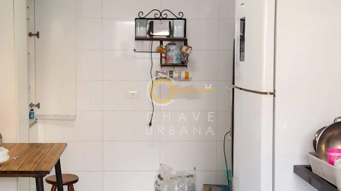 Sobrado com 3 quartos à venda, 147m2 em Marapé, Santos - SP - imagem 6 Foto 6 de Sobrado com 3 quartos à venda, 147m2 em Marapé, Santos - SP