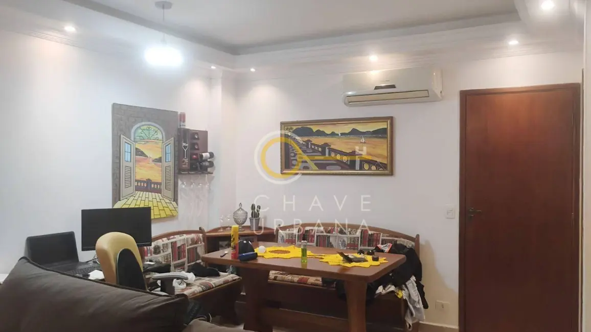 Sobrado com 3 quartos à venda, 147m2 em Marapé, Santos - SP - imagem 3 Foto 3 de Sobrado com 3 quartos à venda, 147m2 em Marapé, Santos - SP