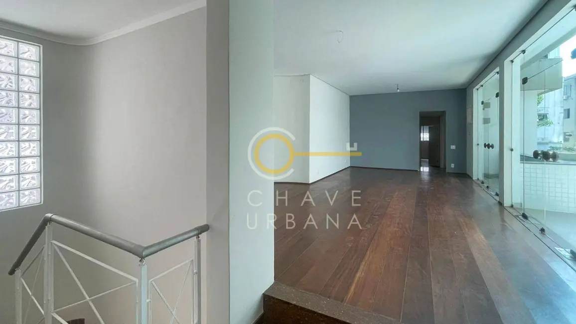 Foto 2 de Casa com 3 quartos à venda, 202m2 em Embaré, Santos - SP
