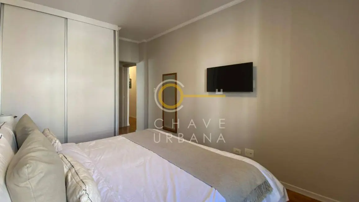 Apartamento com 3 quartos à venda, 131m2 em Gonzaga, Santos - SP - imagem 8 Foto 8 de Apartamento com 3 quartos à venda, 131m2 em Gonzaga, Santos - SP