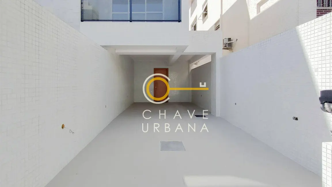 Casa de Condomínio com 3 quartos à venda, 155m2 em Embaré, Santos - SP - imagem 3 Foto 3 de Casa de Condomínio com 3 quartos à venda, 155m2 em Embaré, Santos - SP