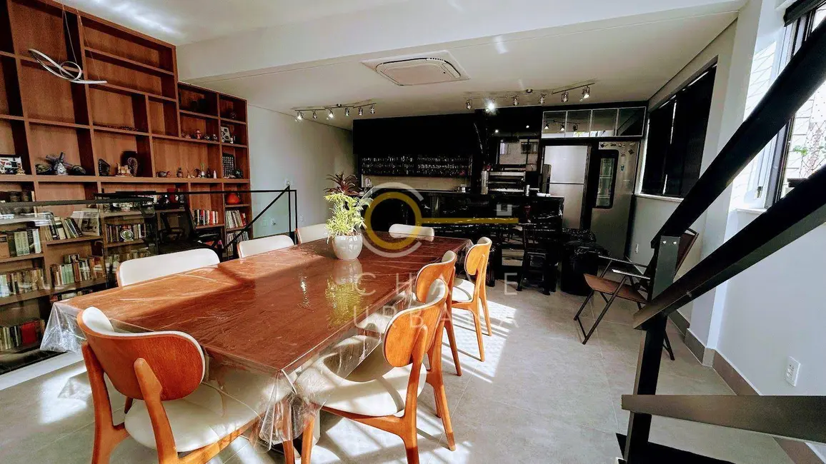 Foto 3 de Cobertura com 3 quartos à venda, 357m2 em Pompéia, Santos - SP