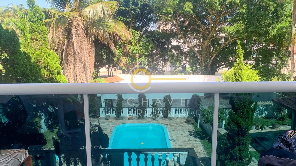 Foto 3 de Casa com 3 quartos à venda, 1600m2 em Canto do Forte, Praia Grande - SP