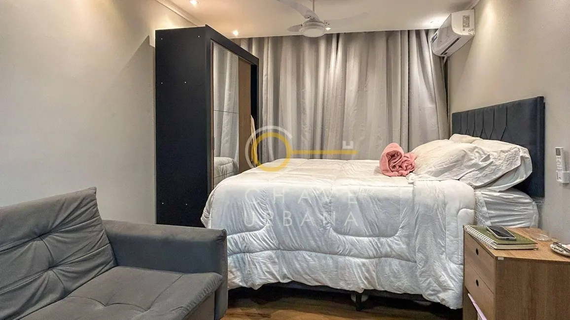 Foto 8 de Kitnet com 1 quarto à venda, 30m2 em Embaré, Santos - SP