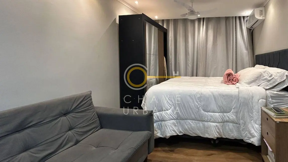 Foto 3 de Kitnet com 1 quarto à venda, 30m2 em Embaré, Santos - SP