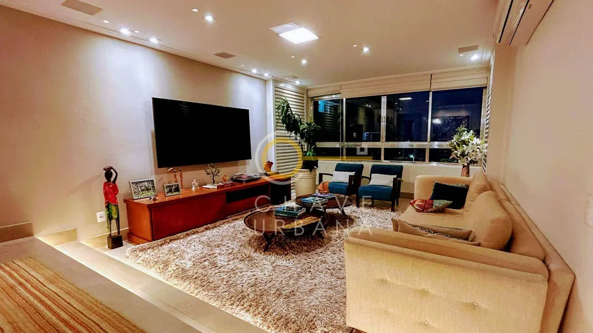 Foto 6 de Apartamento com 3 quartos à venda, 176m2 em Pompéia, Santos - SP