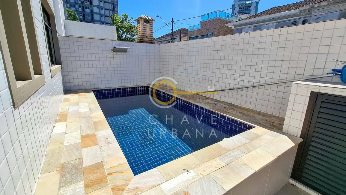 Foto 1 de Casa com 3 quartos à venda, 140m2 em Vila Belmiro, Santos - SP