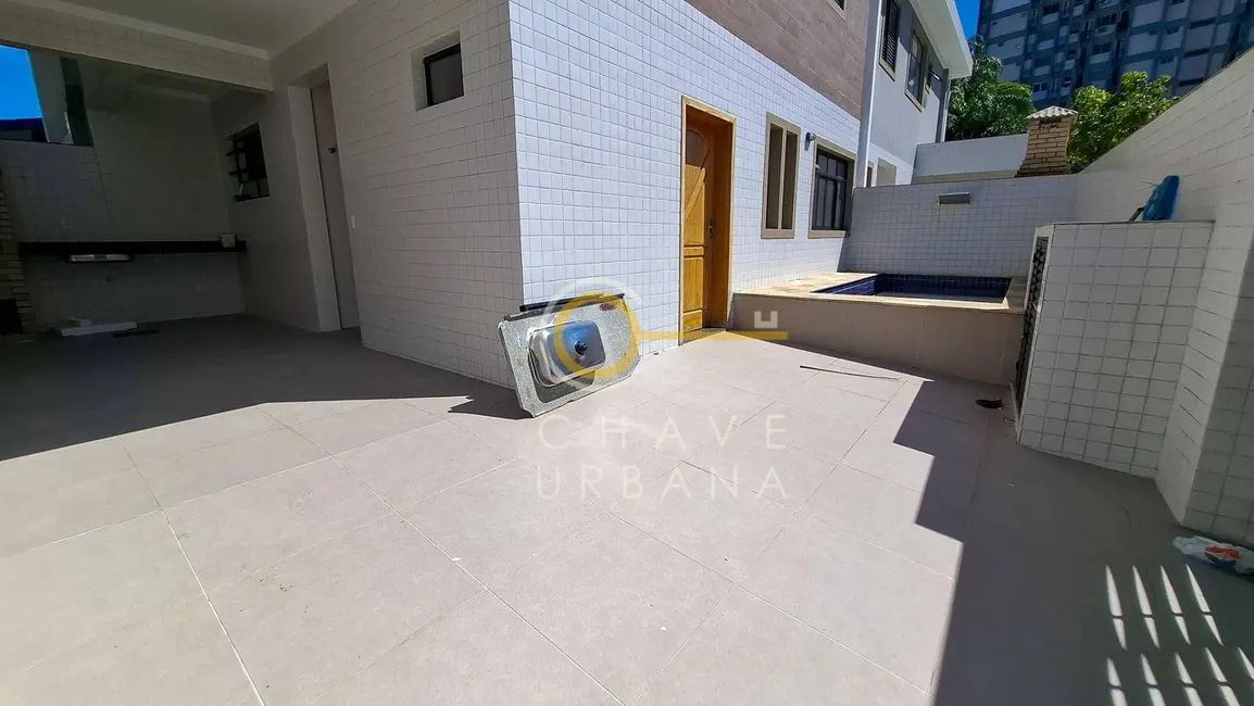 Foto 5 de Casa com 3 quartos à venda, 140m2 em Vila Belmiro, Santos - SP