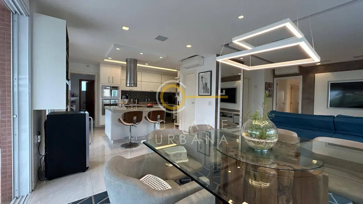 Foto 1 de Apartamento com 4 quartos à venda, 271m2 em Gonzaga, Santos - SP