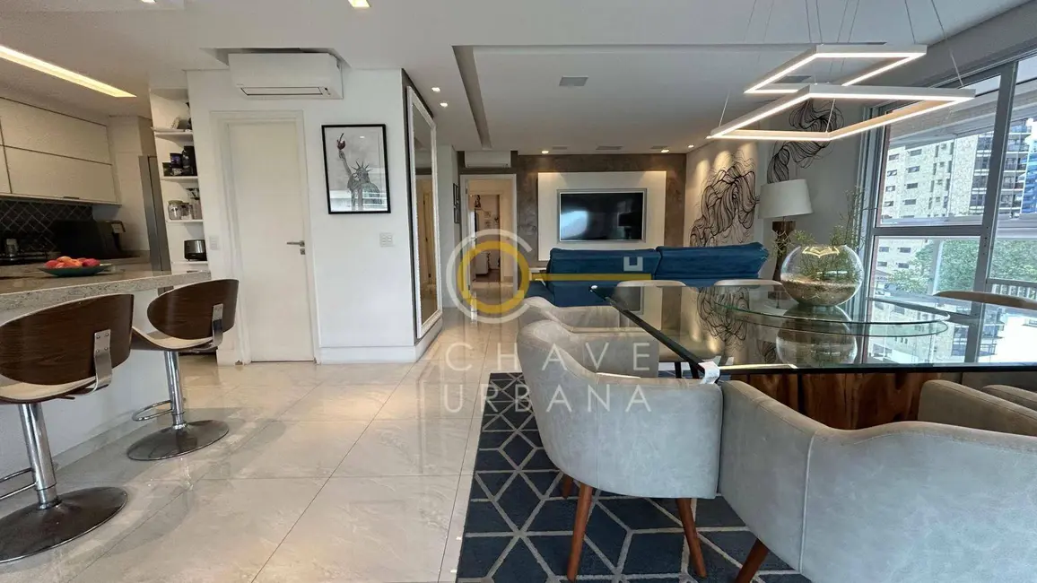 Foto 3 de Apartamento com 4 quartos à venda, 271m2 em Gonzaga, Santos - SP