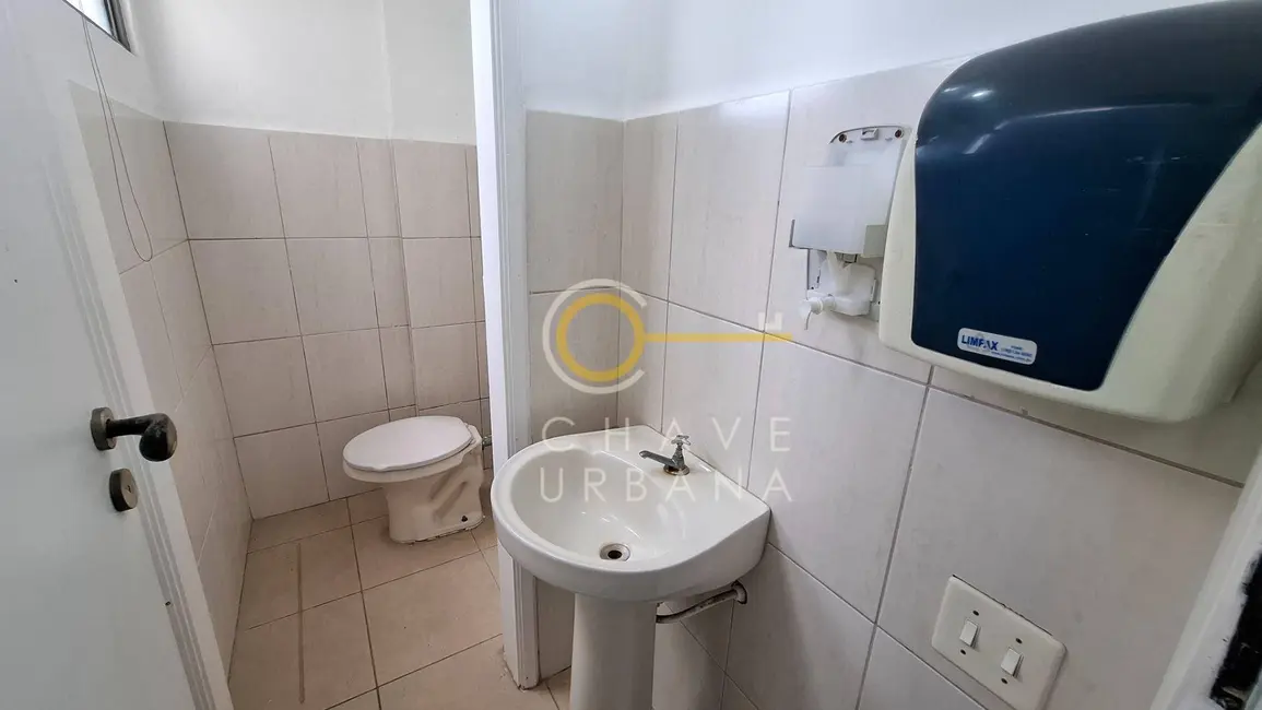 Sala Comercial para alugar, 88m2 em Centro, Santos - SP - imagem 7 Foto 7 de Sala Comercial para alugar, 88m2 em Centro, Santos - SP