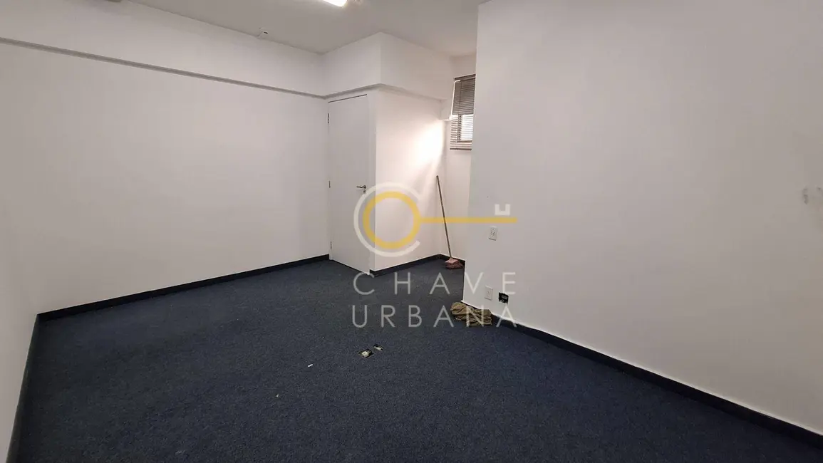 Sala Comercial para alugar, 88m2 em Centro, Santos - SP - imagem 5 Foto 5 de Sala Comercial para alugar, 88m2 em Centro, Santos - SP