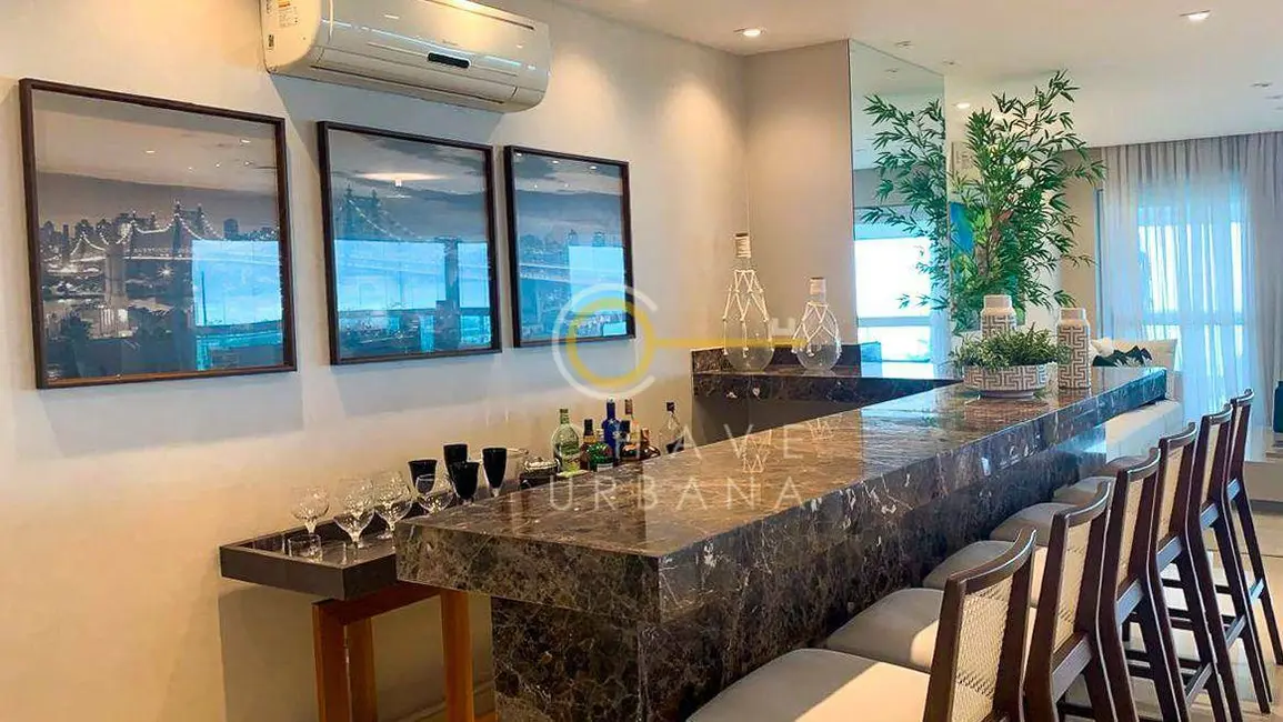 Foto 18 de Apartamento à venda em Gonzaga, Santos - SP