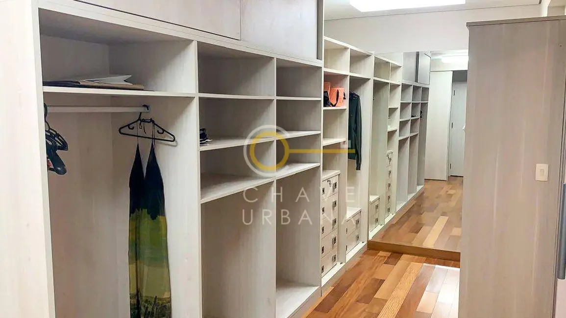 Foto 48 de Apartamento à venda em Gonzaga, Santos - SP