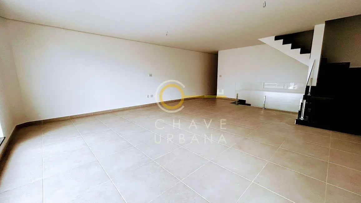 Casa de Condomínio com 4 quartos à venda, 244m2 em Aparecida, Santos - SP - imagem 3 Foto 3 de Casa de Condomínio com 4 quartos à venda, 244m2 em Aparecida, Santos - SP