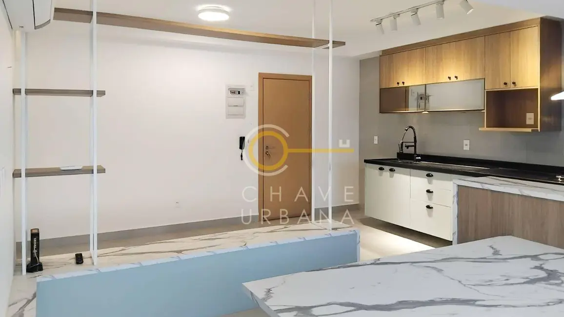 Foto 3 de Apartamento com 2 quartos para alugar, 65m2 em Ponta da Praia, Santos - SP