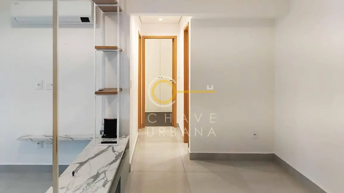 Foto 6 de Apartamento com 2 quartos para alugar, 65m2 em Ponta da Praia, Santos - SP