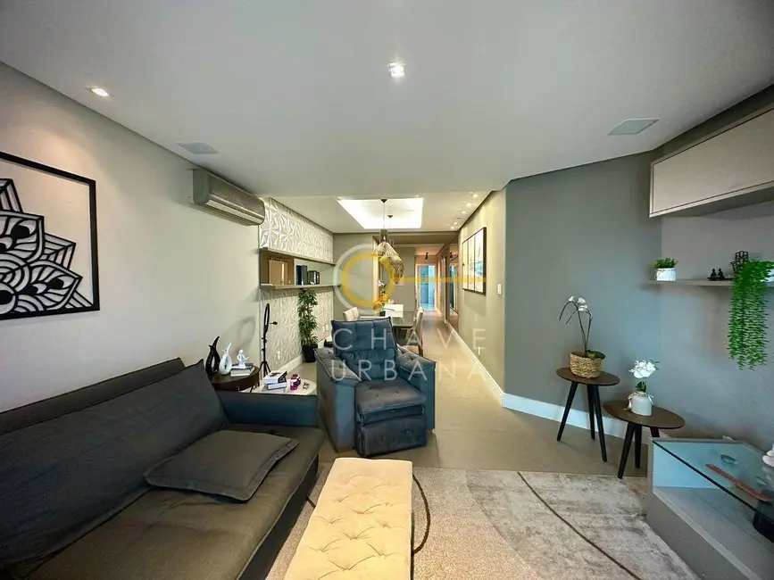 Apartamento com 3 quartos à venda, 216m2 em Embaré, Santos - SP - imagem 4 Foto 4 de Apartamento com 3 quartos à venda, 216m2 em Embaré, Santos - SP