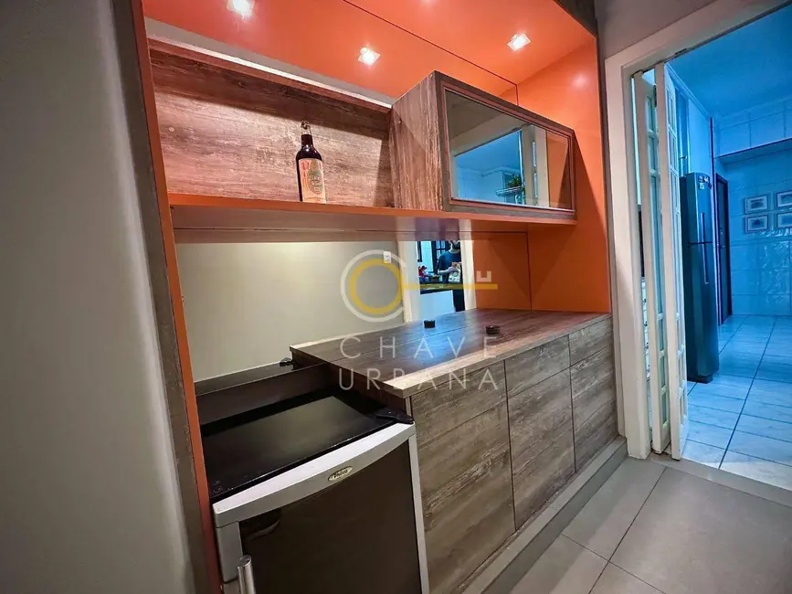 Apartamento com 3 quartos à venda, 216m2 em Embaré, Santos - SP - imagem 9 Foto 9 de Apartamento com 3 quartos à venda, 216m2 em Embaré, Santos - SP