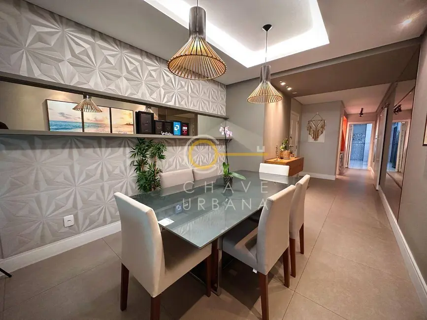 Apartamento com 3 quartos à venda, 216m2 em Embaré, Santos - SP - imagem 5 Foto 5 de Apartamento com 3 quartos à venda, 216m2 em Embaré, Santos - SP