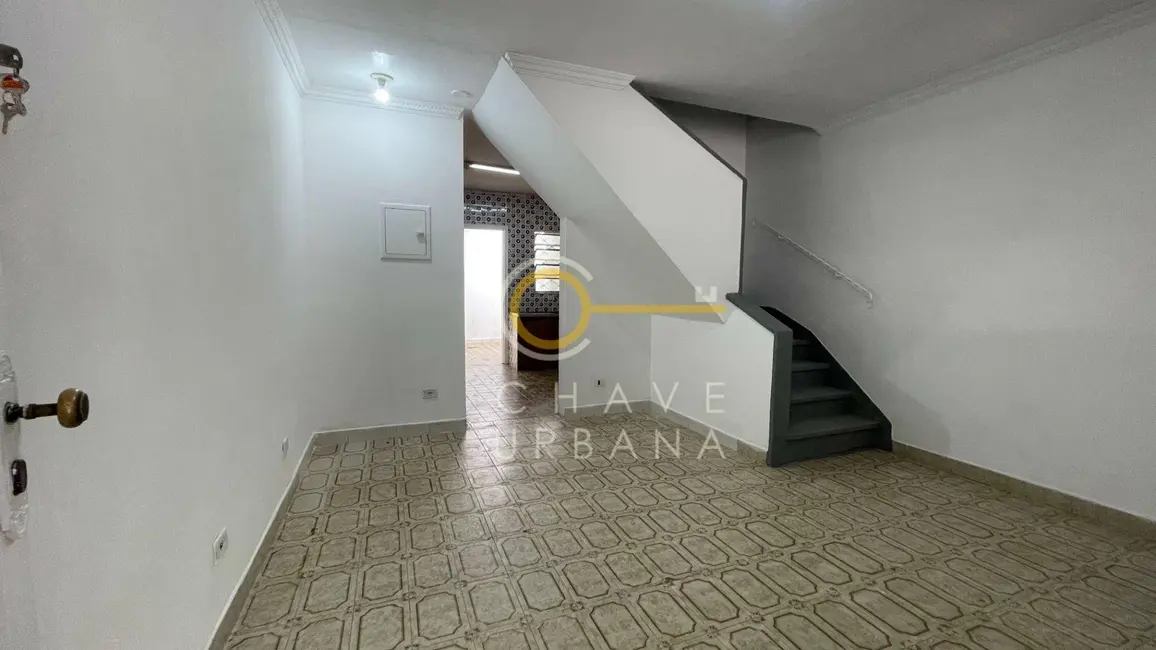 Casa com 2 quartos para alugar, 80m2 em Ponta da Praia, Santos - SP - imagem 1 Foto 1 de Casa com 2 quartos para alugar, 80m2 em Ponta da Praia, Santos - SP