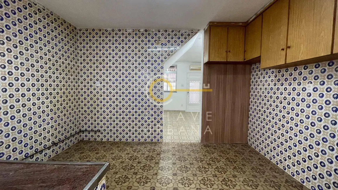 Casa com 2 quartos para alugar, 80m2 em Ponta da Praia, Santos - SP - imagem 7 Foto 7 de Casa com 2 quartos para alugar, 80m2 em Ponta da Praia, Santos - SP