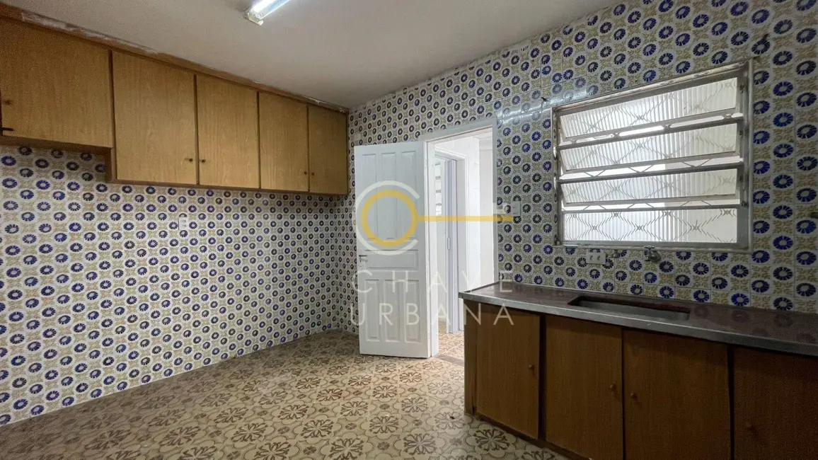 Casa com 2 quartos para alugar, 80m2 em Ponta da Praia, Santos - SP - imagem 6 Foto 6 de Casa com 2 quartos para alugar, 80m2 em Ponta da Praia, Santos - SP