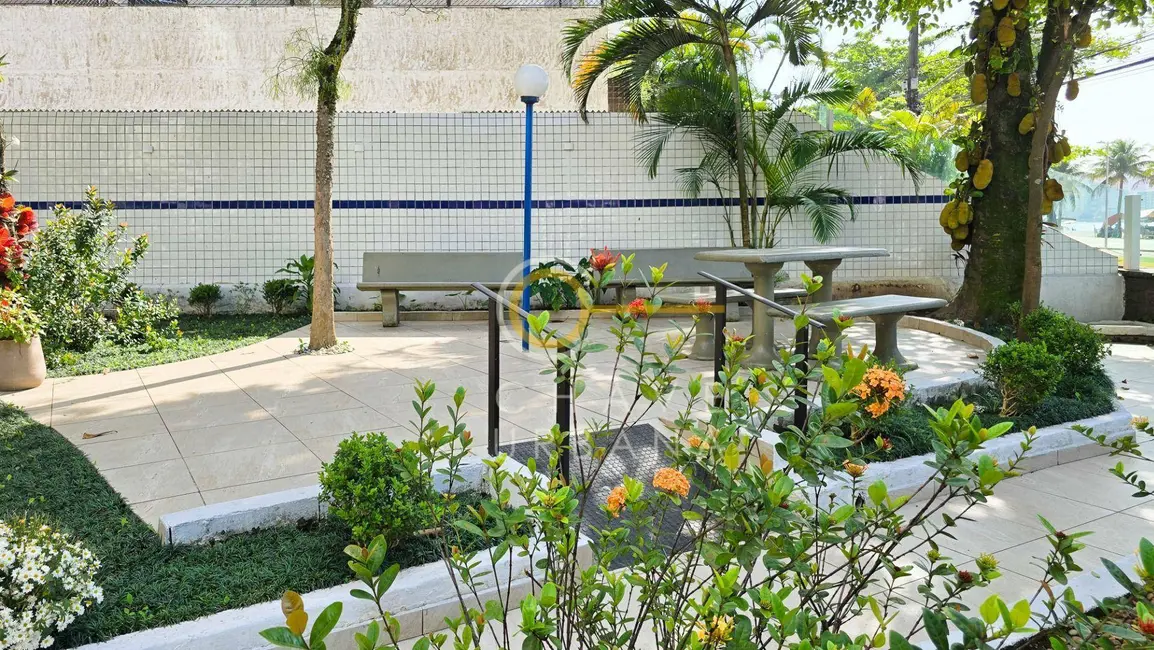 Apartamento com 2 quartos à venda, 110m2 em Centro, Sao Vicente - SP - imagem 3 Foto 3 de Apartamento com 2 quartos à venda, 110m2 em Centro, Sao Vicente - SP