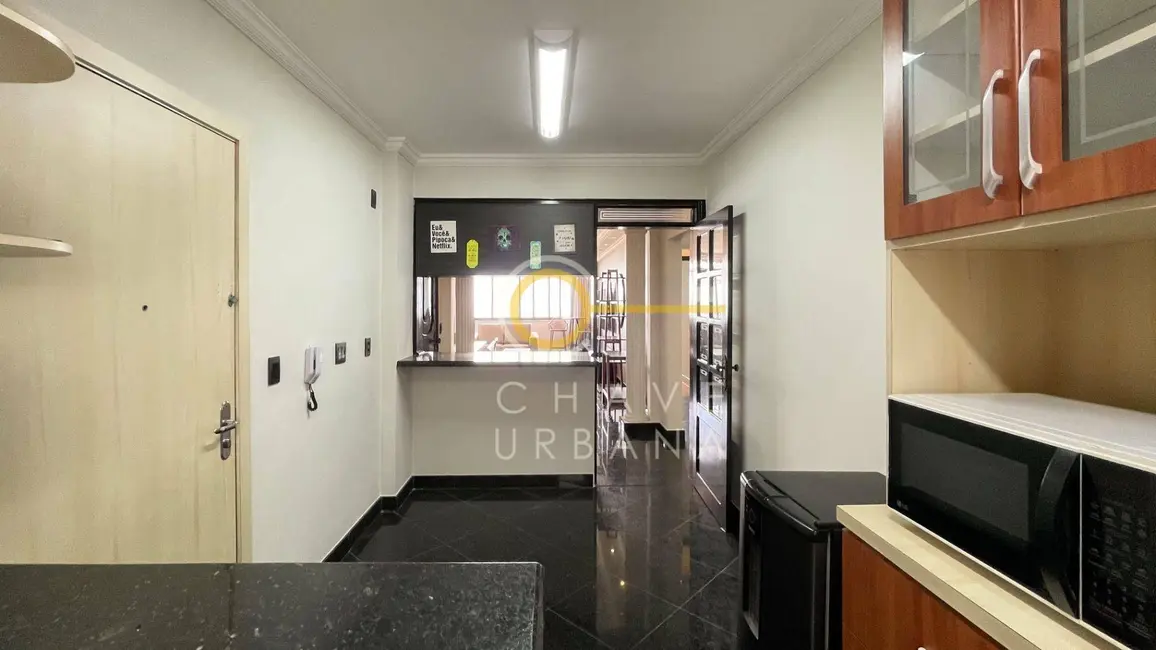 Foto 8 de Apartamento com 3 quartos para alugar, 144m2 em Gonzaga, Santos - SP