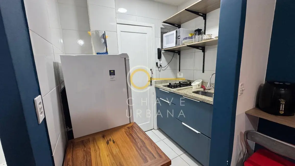 Kitnet com 1 quarto à venda, 26m2 em Embaré, Santos - SP - imagem 2 Foto 2 de Kitnet com 1 quarto à venda, 26m2 em Embaré, Santos - SP