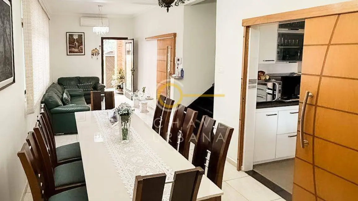 Foto 5 de Sobrado com 4 quartos à venda, 150m2 em Gonzaga, Santos - SP