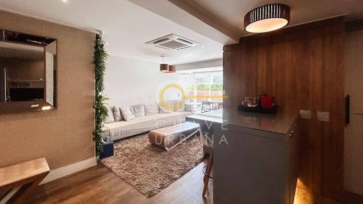 Apartamento com 3 quartos à venda, 183m2 em Gonzaga, Santos - SP - imagem 9 Foto 9 de Apartamento com 3 quartos à venda, 183m2 em Gonzaga, Santos - SP