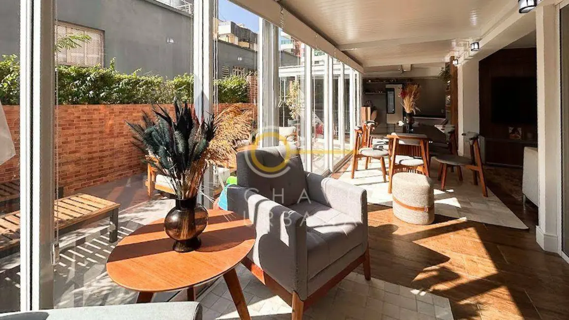 Apartamento com 3 quartos à venda, 183m2 em Gonzaga, Santos - SP - imagem 1 Foto 1 de Apartamento com 3 quartos à venda, 183m2 em Gonzaga, Santos - SP