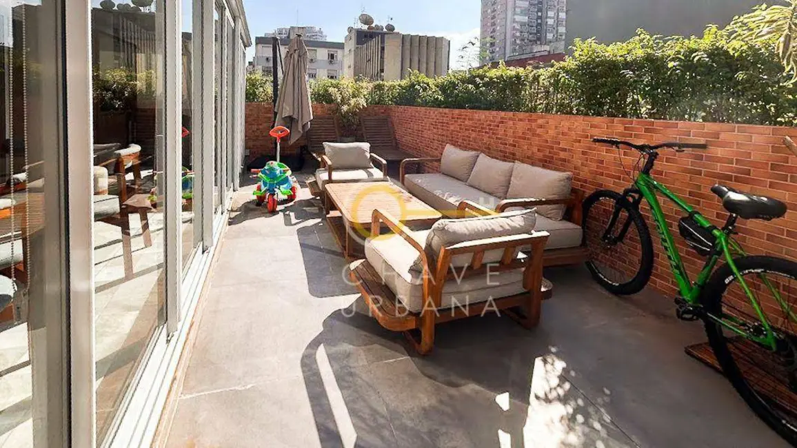 Apartamento com 3 quartos à venda, 183m2 em Gonzaga, Santos - SP - imagem 4 Foto 4 de Apartamento com 3 quartos à venda, 183m2 em Gonzaga, Santos - SP