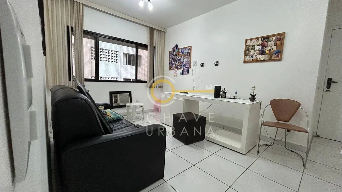 Foto 1 de Apartamento com 2 quartos à venda, 80m2 em Embaré, Santos - SP