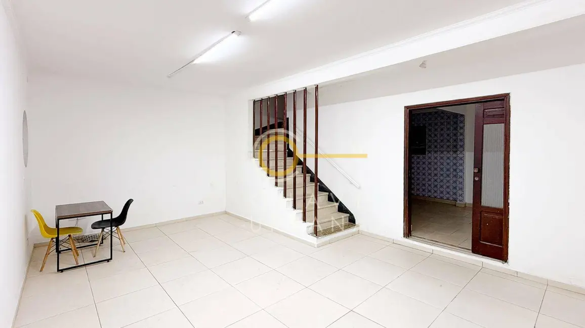 Foto 2 de Sobrado com 3 quartos para alugar, 300m2 em Macuco, Santos - SP