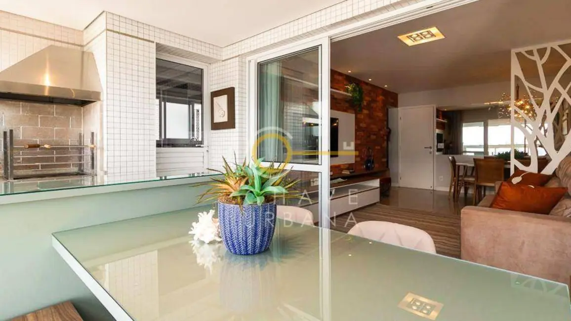 Foto 2 de Apartamento com 4 quartos à venda, 131m2 em Embaré, Santos - SP